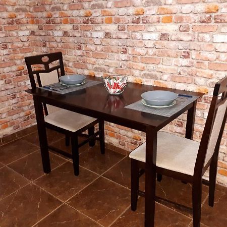 Large 2-Bedroom Apartament In The Center Chişinău Extérieur photo