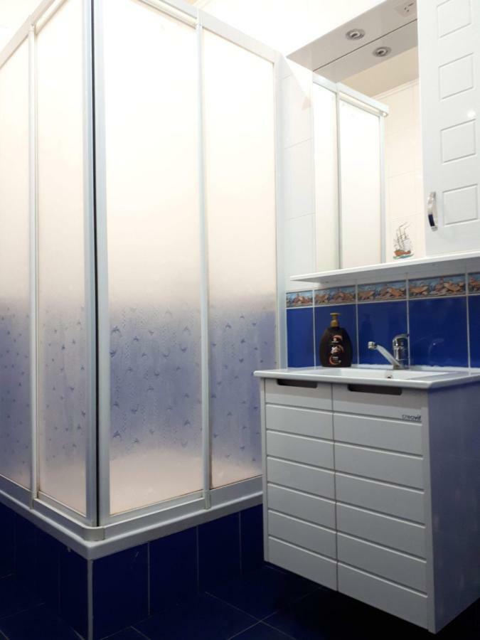 Large 2-Bedroom Apartament In The Center Chişinău Extérieur photo